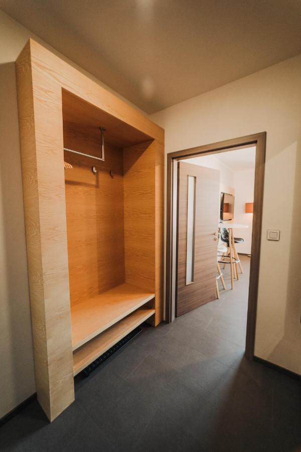 Beautiful New Studio, 400M From The Square Apartamento Plzeň Exterior foto
