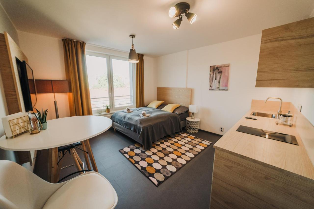 Beautiful New Studio, 400M From The Square Apartamento Plzeň Exterior foto