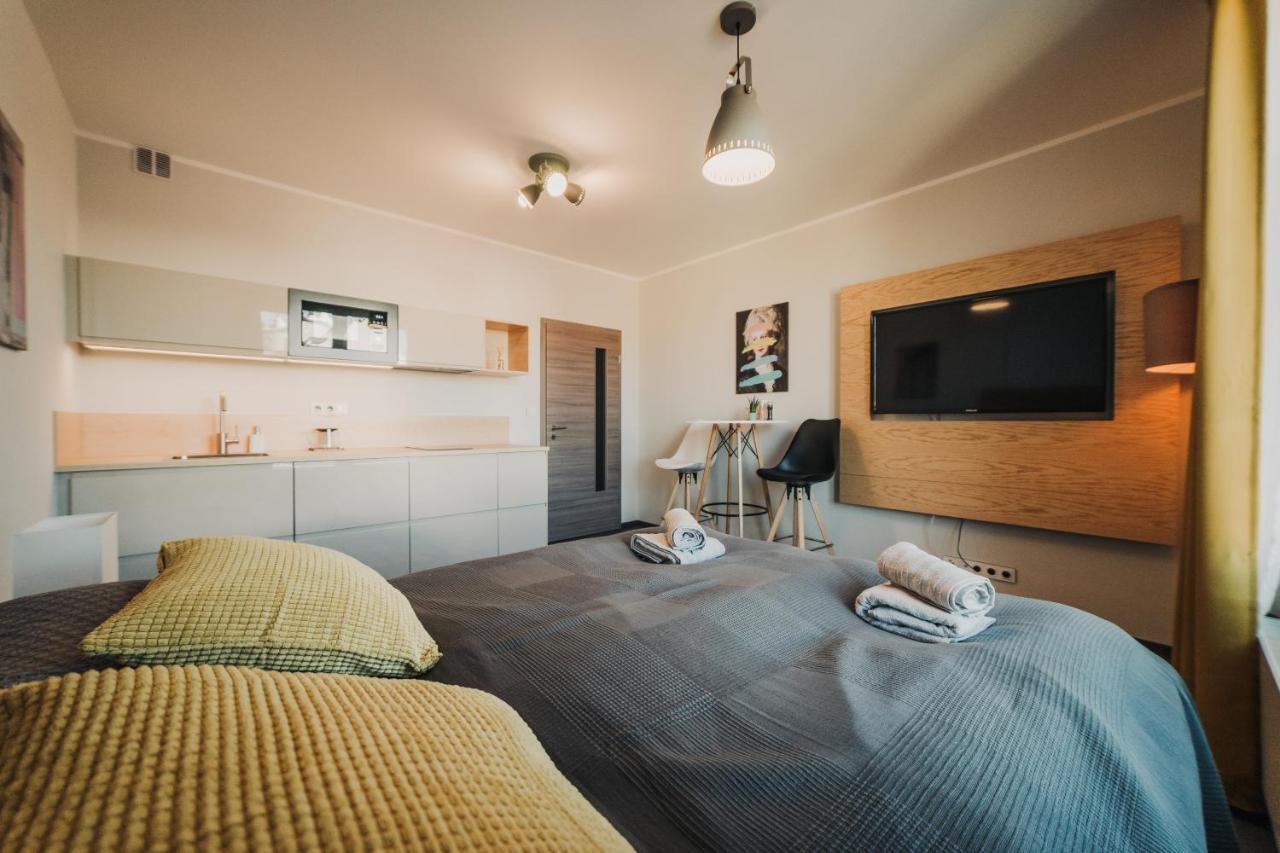 Beautiful New Studio, 400M From The Square Apartamento Plzeň Exterior foto