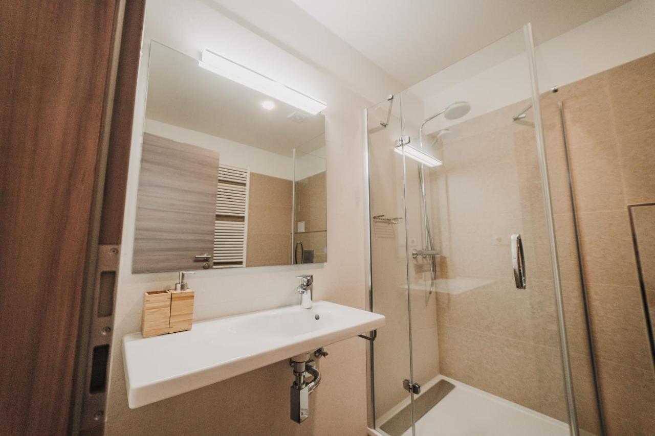 Beautiful New Studio, 400M From The Square Apartamento Plzeň Exterior foto